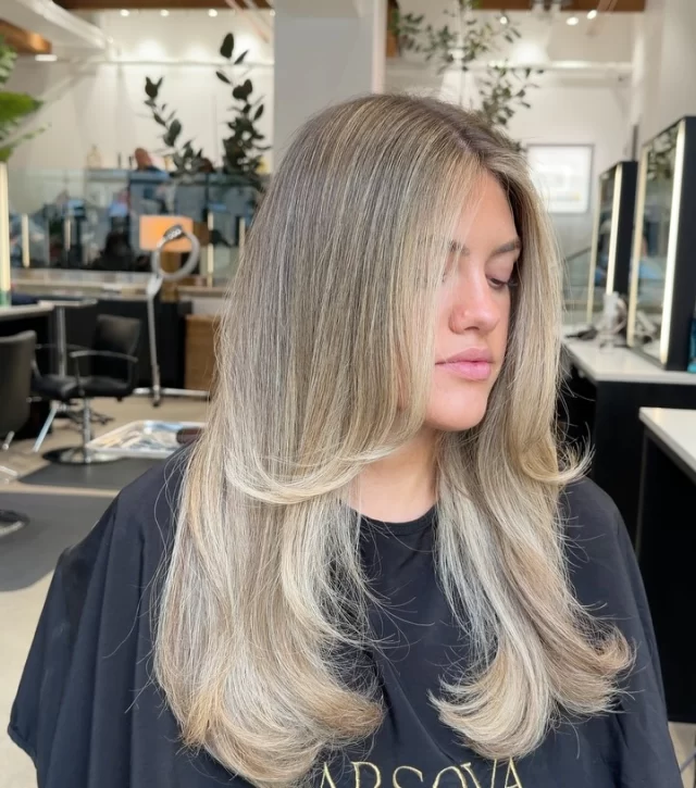 Blonde Ambition 💛 

Color + Cut: @hailey.the.stylist 

#blondehairinspo #chicagohairstylist 

blonde hair inspo | chicago hair salon | chicago blonde | chicago hair |