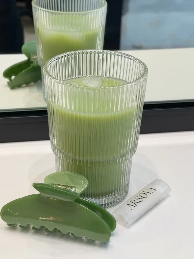 When your Arsova hair clip matches your matcha 🤭💚

Just the essentials 💫

#chicagohairsalon #salonlife